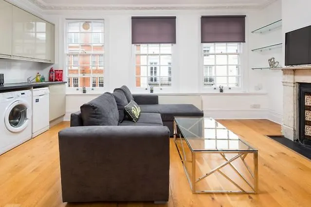 Gorgeous Apartment In Trendy Neighbourhood