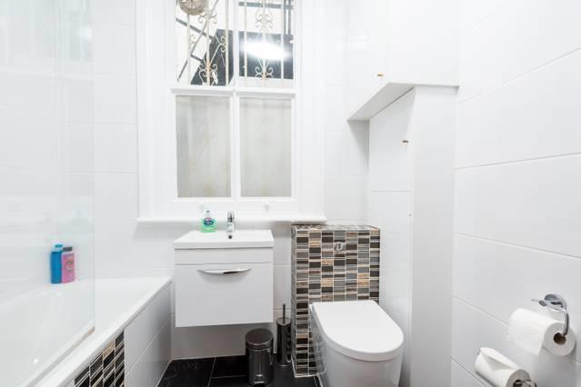 Apartment Gorgeous In Trendy Neighbourhood